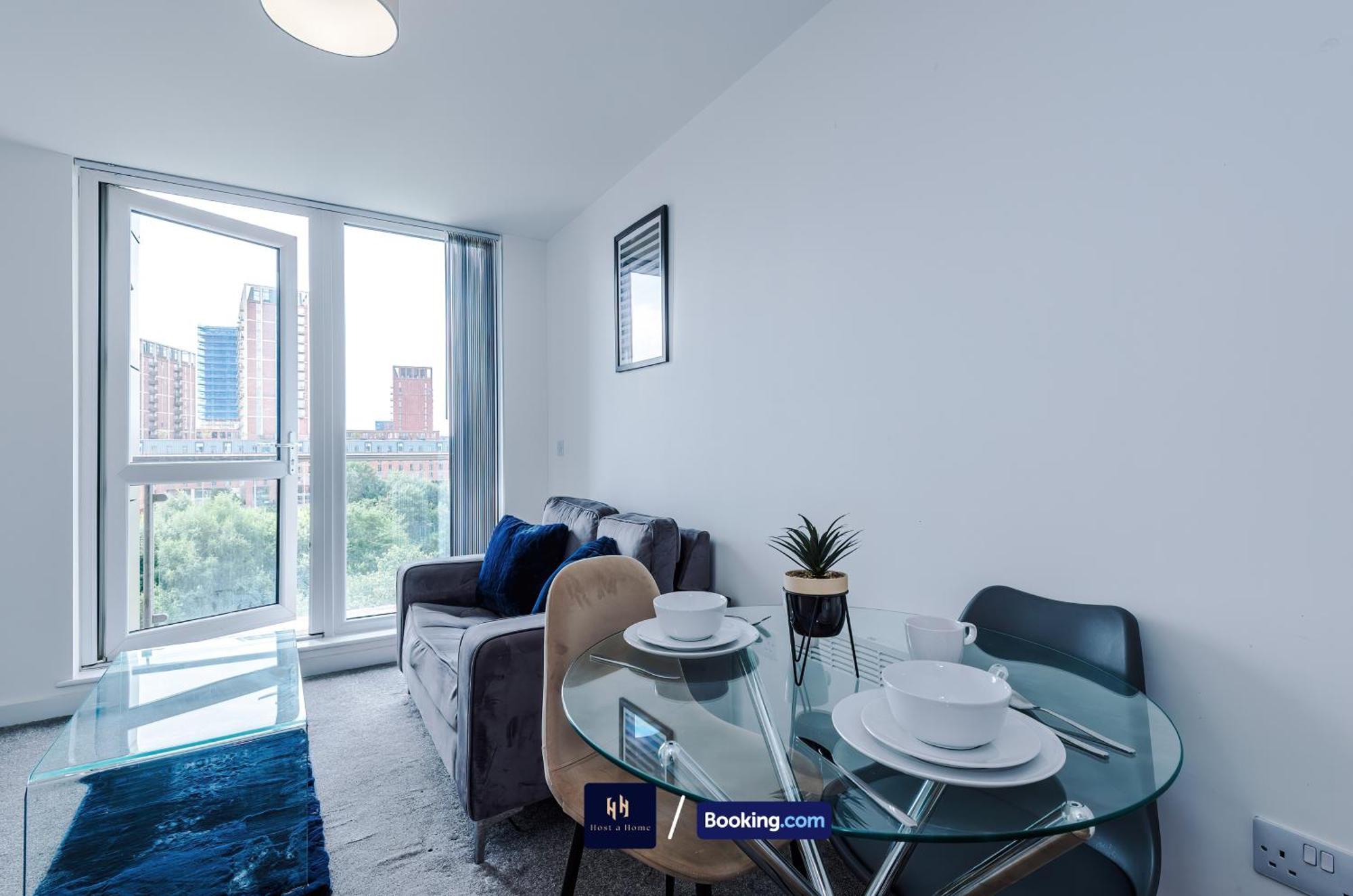 Modern 1 Bed With Balcony By Host A Апартаменты Манчестер