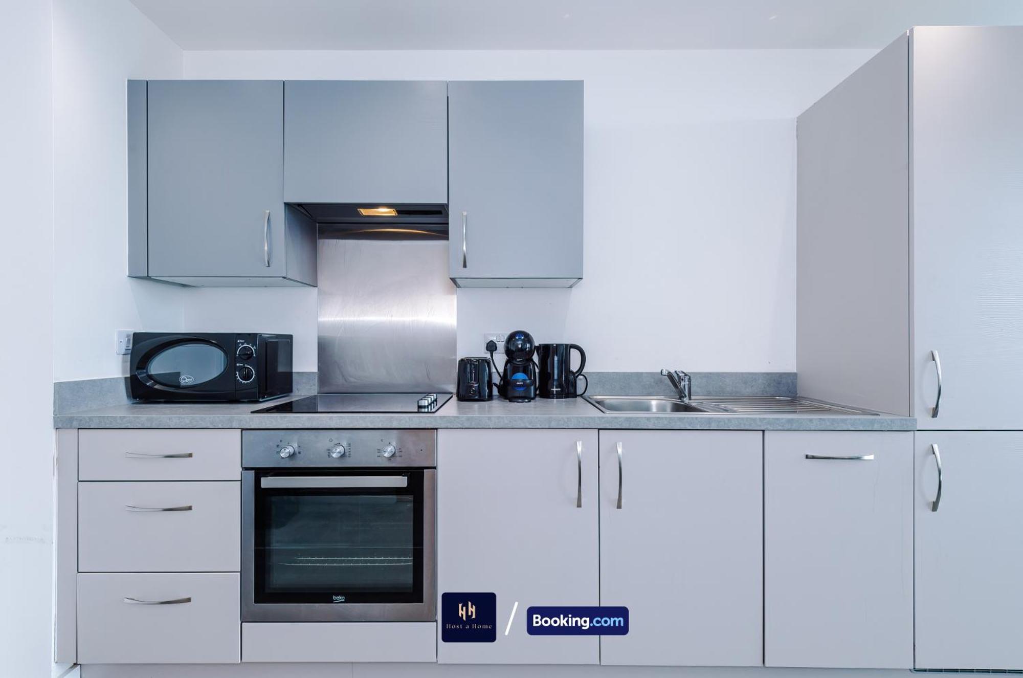 Modern 1 Bed With Balcony By Host A Appartement *
